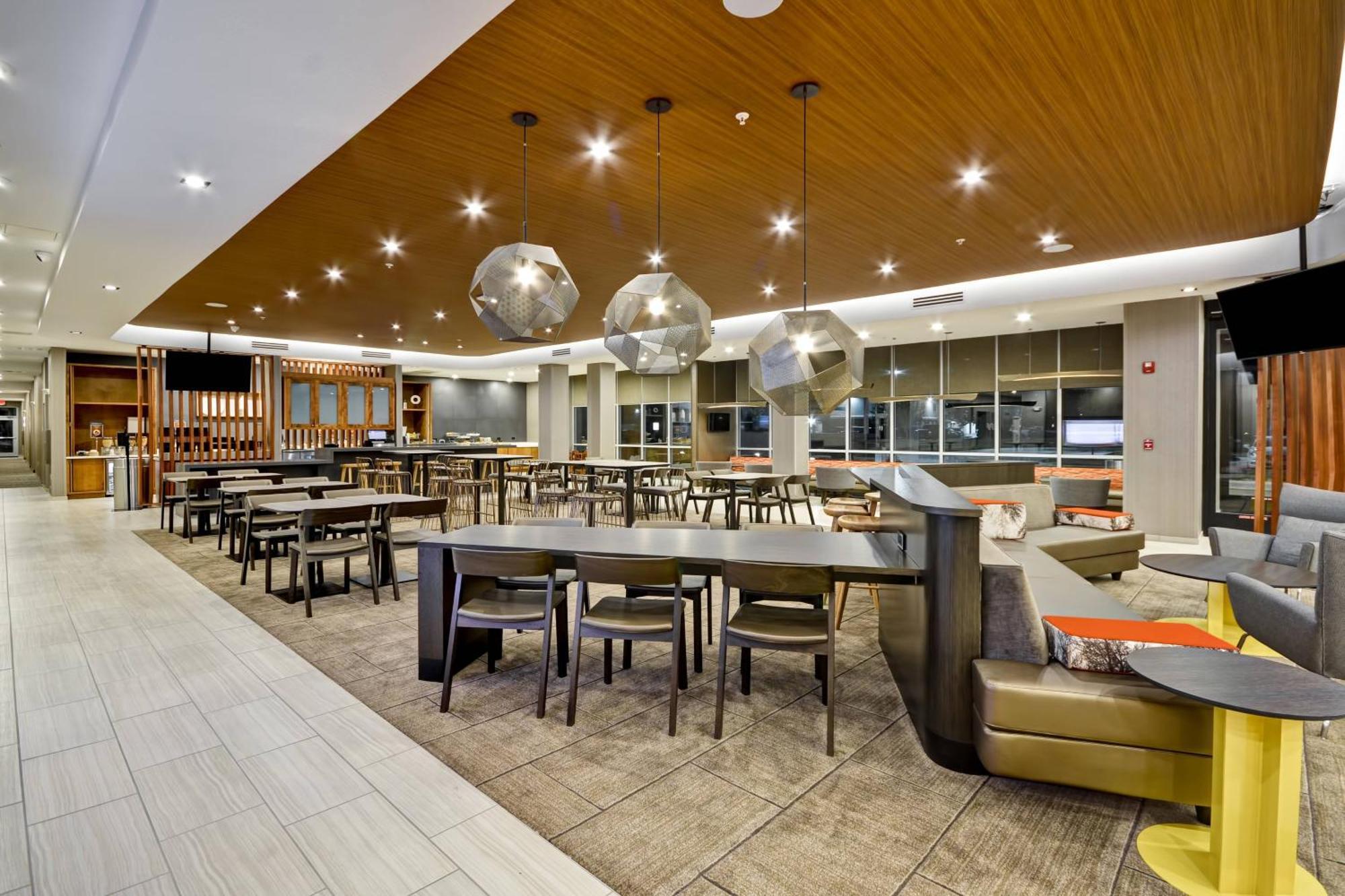 Springhill Suites By Marriott Cincinnati Blue Ash Buitenkant foto